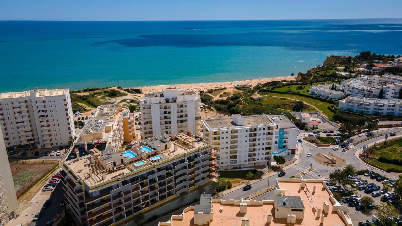 Magnificent 2Bdr Apartment W/ Ac & Pool - 2Min From Beach - By Lovelystay Armação de Pêra Dış mekan fotoğraf