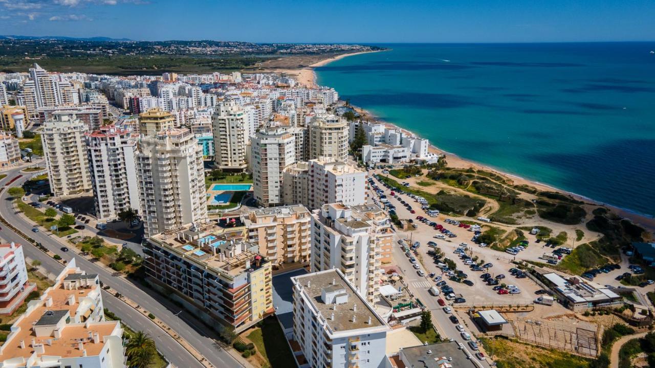 Magnificent 2Bdr Apartment W/ Ac & Pool - 2Min From Beach - By Lovelystay Armação de Pêra Dış mekan fotoğraf